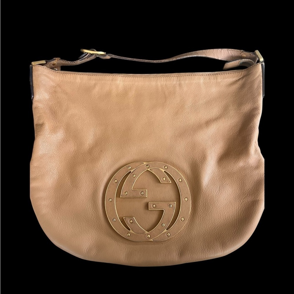 Gucci Camel Blondi Studded Soho